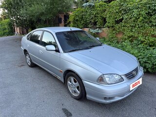 2002 Toyota Avensis I Рестайлинг, серебристый, 250000 рублей, вид 1