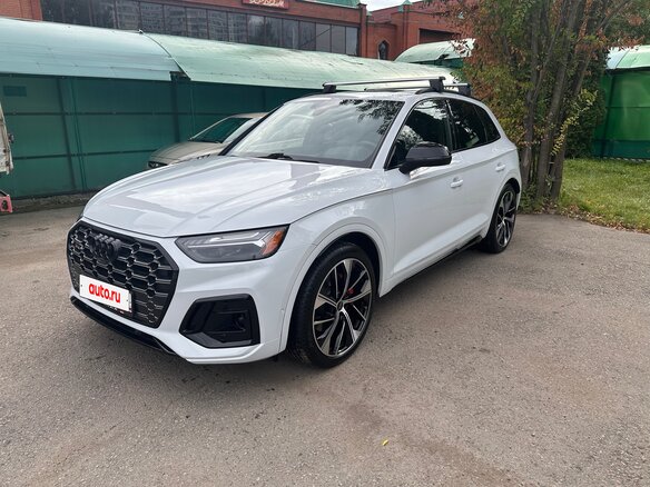 2020 Audi SQ5 II (FY) Рестайлинг, белый, 5600000 рублей