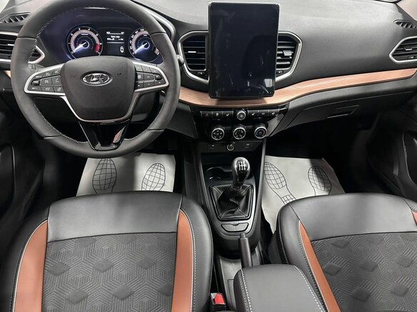 2026 Lada (ВАЗ) Vesta SW Cross I Рестайлинг (NG), серый, 2130000 рублей - вид 1