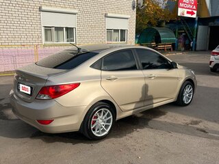 2014 Hyundai Solaris I, бежевый, 699900 рублей, вид 4