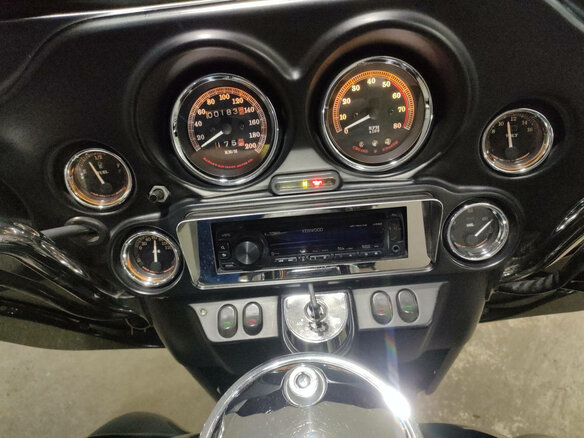 1997 Harley-Davidson Electra Glide, зелёный - вид 2
