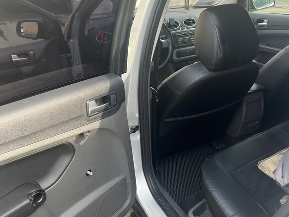 2007 Ford Focus II, серебристый, 330000 рублей - вид 9
