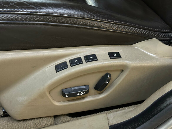 2011 Volvo XC70 II, бежевый, 1440000 рублей - вид 12
