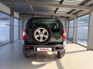 2014 Chevrolet Niva I Рестайлинг, серый, 639000 рублей, вид 5