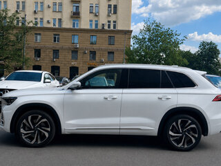2024 Geely Monjaro I, белый, 3350000 рублей, вид 4