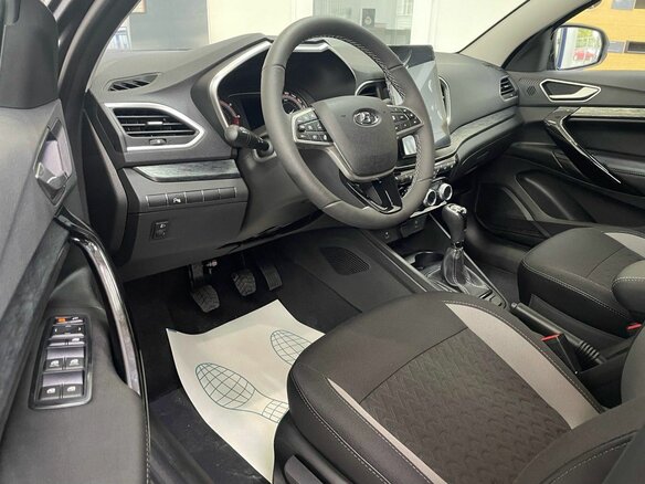 2026 Lada (ВАЗ) Vesta I Рестайлинг (NG), серый, 1862000 рублей - вид 3