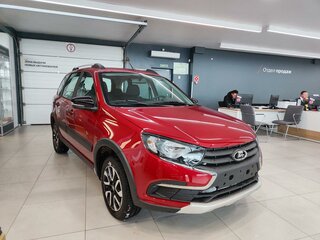 2026 Lada (ВАЗ) Granta Cross I Рестайлинг, красный, 1216000 рублей, вид 3