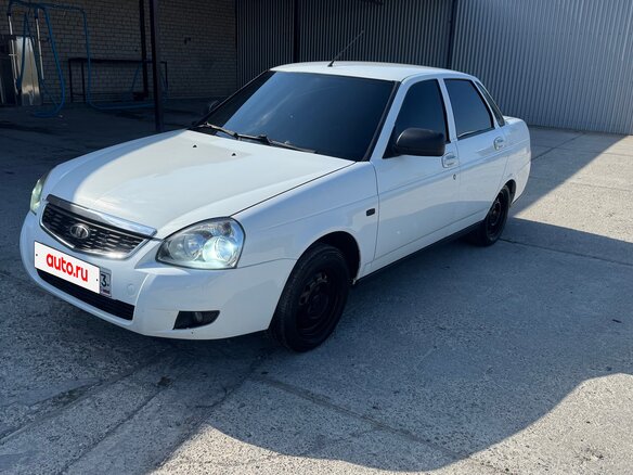 2014 Lada (ВАЗ) Priora I Рестайлинг, белый, 535000 рублей - вид 6