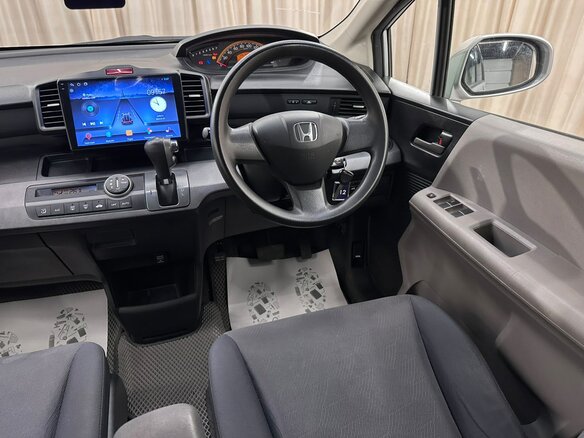 2010 Honda Freed I, серый, 1049000 рублей - вид 15