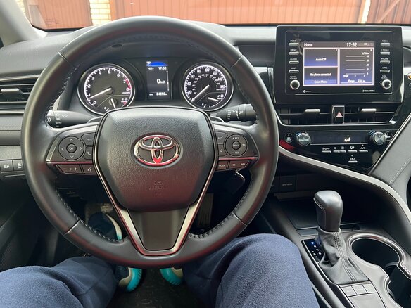 2022 Toyota Camry VIII (XV70) Рестайлинг, серый, 2799999 рублей - вид 13
