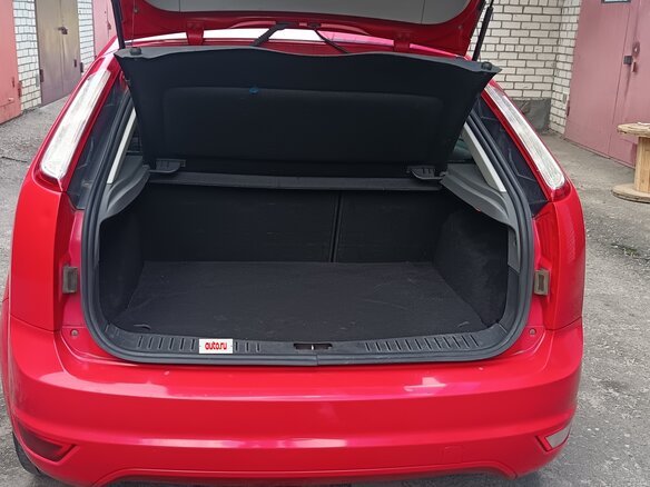 2010 Ford Focus II Рестайлинг, красный, 499999 рублей - вид 8