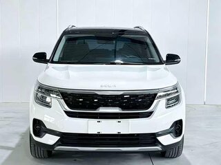 2022 Kia KX3, белый, 1400000 рублей, вид 2