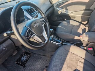 2011 Hyundai Solaris I, серый, 680000 рублей, вид 4