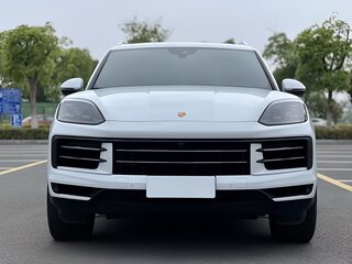 2025 Porsche Cayenne III Рестайлинг, белый, 12850757 рублей, вид 2