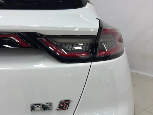 2023 Geely Emgrand S, белый, 1010000 рублей - вид 10