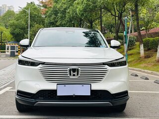 2022 Honda Vezel II, белый, 1830000 рублей, вид 1