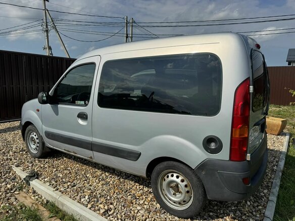 2004 Renault Kangoo I Рестайлинг, серебристый, 320000 рублей - вид 4