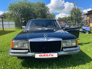 1977 Mercedes-Benz S-Класс 280 I (W116), чёрный, 4500000 рублей, вид 1
