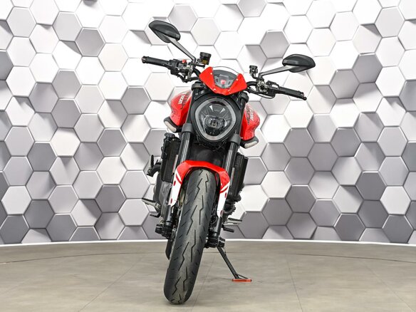 2023 Ducati Monster 937, красный, 899000 рублей - вид 4