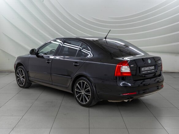 2012 Skoda Octavia II (A5) Рестайлинг, чёрный - вид 4