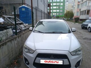 2014 Mitsubishi ASX I Рестайлинг, белый, 750000 рублей, вид 1