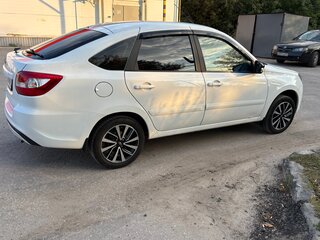 2025 Lada (ВАЗ) Granta I Рестайлинг, белый, 870000 рублей, вид 4