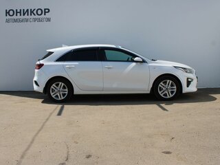 2019 Kia Ceed III, белый, 1659000 рублей, вид 4