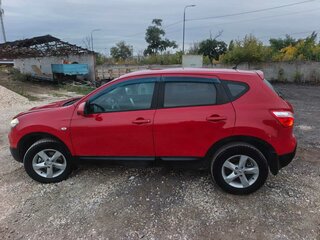 2011 Nissan Qashqai I Рестайлинг, красный, 1060000 рублей, вид 5