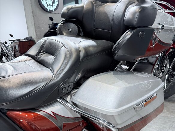 2014 Harley-Davidson CVO Limited, белый, 1699000 рублей - вид 17