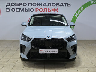 2024 BMW X2 xDrive25i II (U10), серый, 5440000 рублей, вид 2