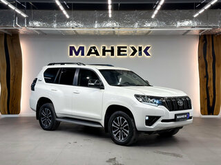 2021 Toyota Land Cruiser Prado 150 Series Рестайлинг 3, белый, 6580000 рублей, вид 1