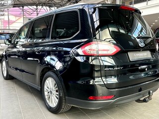 2017 Ford Galaxy III, чёрный, 2350000 рублей, вид 5
