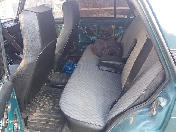 2004 Lada (ВАЗ) 2107, зелёный, 100000 рублей - вид 7