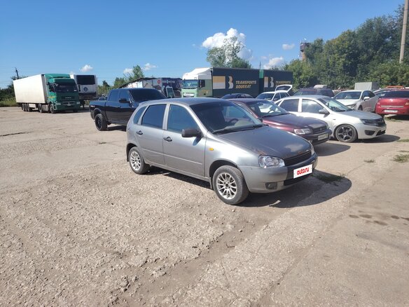 2010 Lada (ВАЗ) Kalina I, серый, 165000 рублей - вид 4