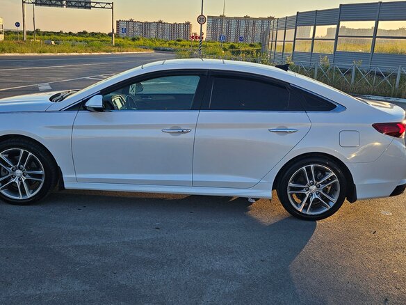 2017 Hyundai Sonata VII (LF), белый, 1820000 рублей - вид 15