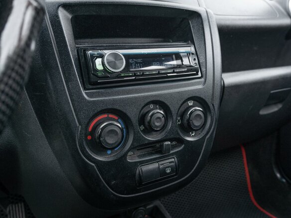 2013 Lada (ВАЗ) Granta I, чёрный, 288000 рублей - вид 14