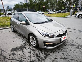 2016 Kia Ceed II Рестайлинг, серый, 1200000 рублей, вид 2