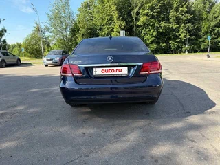 2013 Mercedes-Benz E-Класс 200 IV (W212, S212, C207) Рестайлинг, синий, 1850000 рублей, вид 5