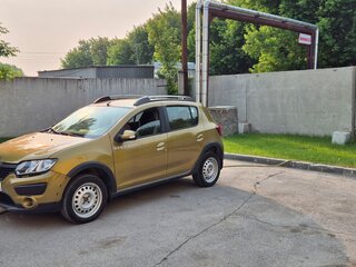 2015 Renault Sandero II, зелёный, 850000 рублей, вид 1