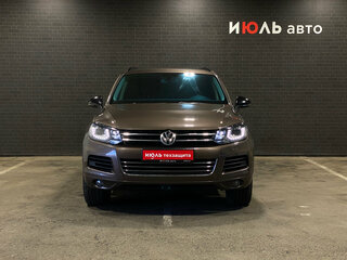 2011 Volkswagen Touareg II, коричневый, 1950000 рублей, вид 2