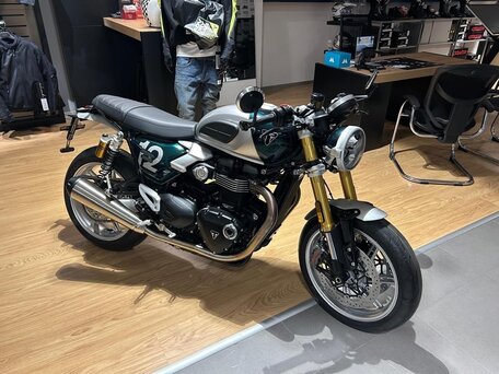 2026 Triumph Speed Twin, зелёный, 2440000 рублей, вид 5