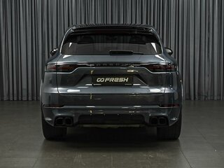 2018 Porsche Cayenne Turbo III, серебристый, 7699000 рублей, вид 4