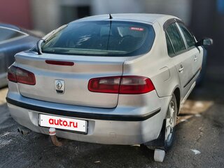 2001 Renault Laguna II, серебристый, 150000 рублей, вид 2