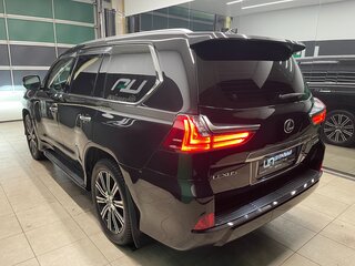 2018 Lexus LX 570 III Рестайлинг 2, чёрный, 7900000 рублей, вид 4
