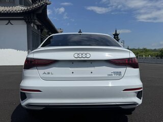 2023 Audi A3 35 TFSI Long IV (8Y), белый, 1990000 рублей, вид 5