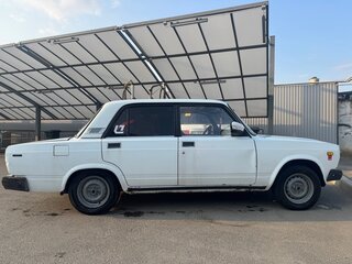 2003 Lada (ВАЗ) 2107, белый, 140000 рублей, вид 3