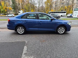 2021 Volkswagen Polo VI, синий, 1150000 рублей, вид 2