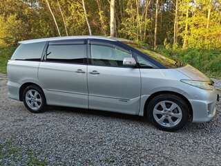 2011 Toyota Estima III Рестайлинг, серебристый, 1450000 рублей, вид 4