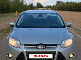 2013 Ford Focus III, серебристый, 650000 рублей, вид 3