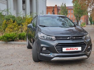 2019 Chevrolet Trax I Рестайлинг, серый, 1880000 рублей, вид 3